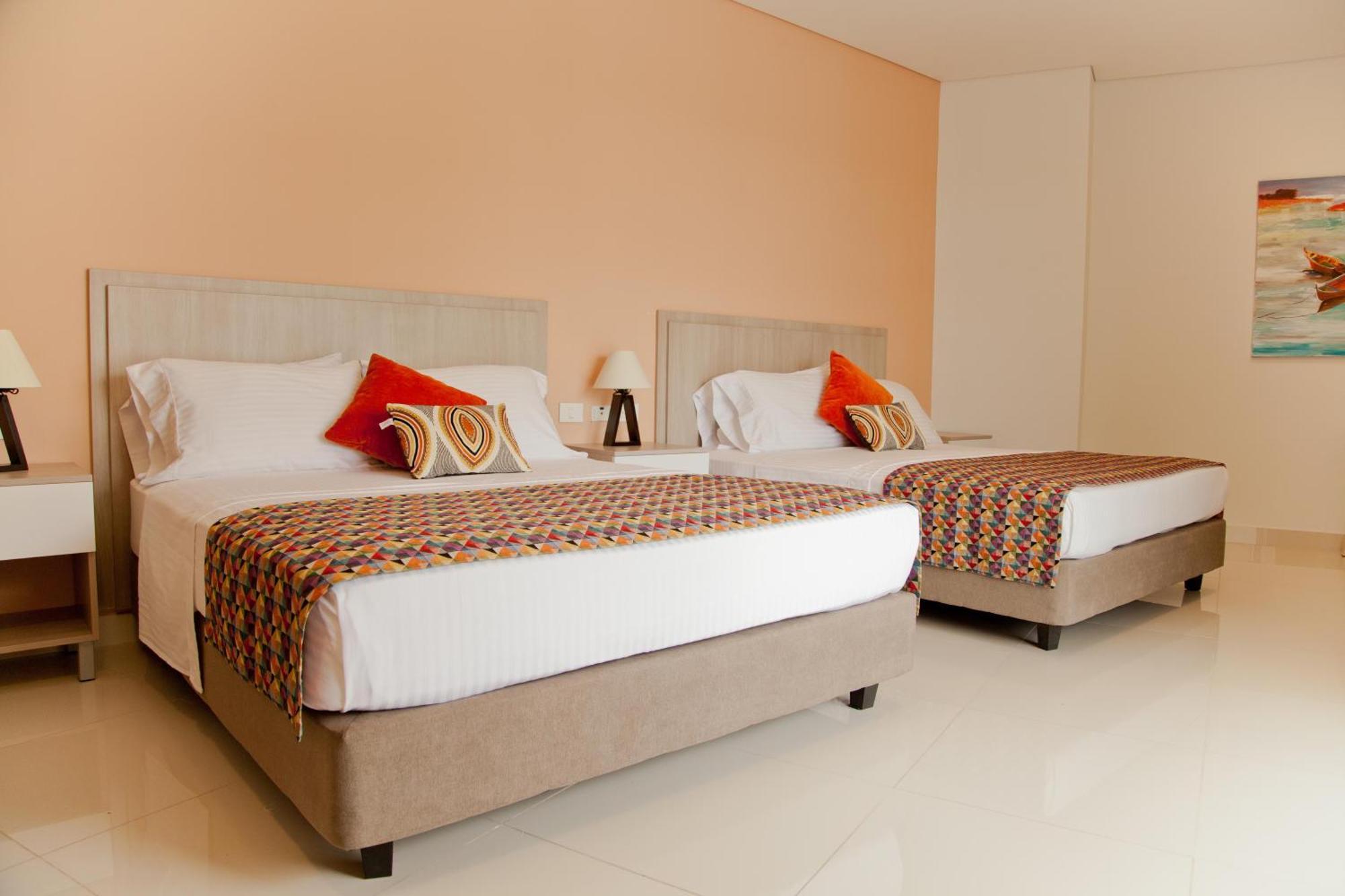 Hotel Santa Sofia 4*