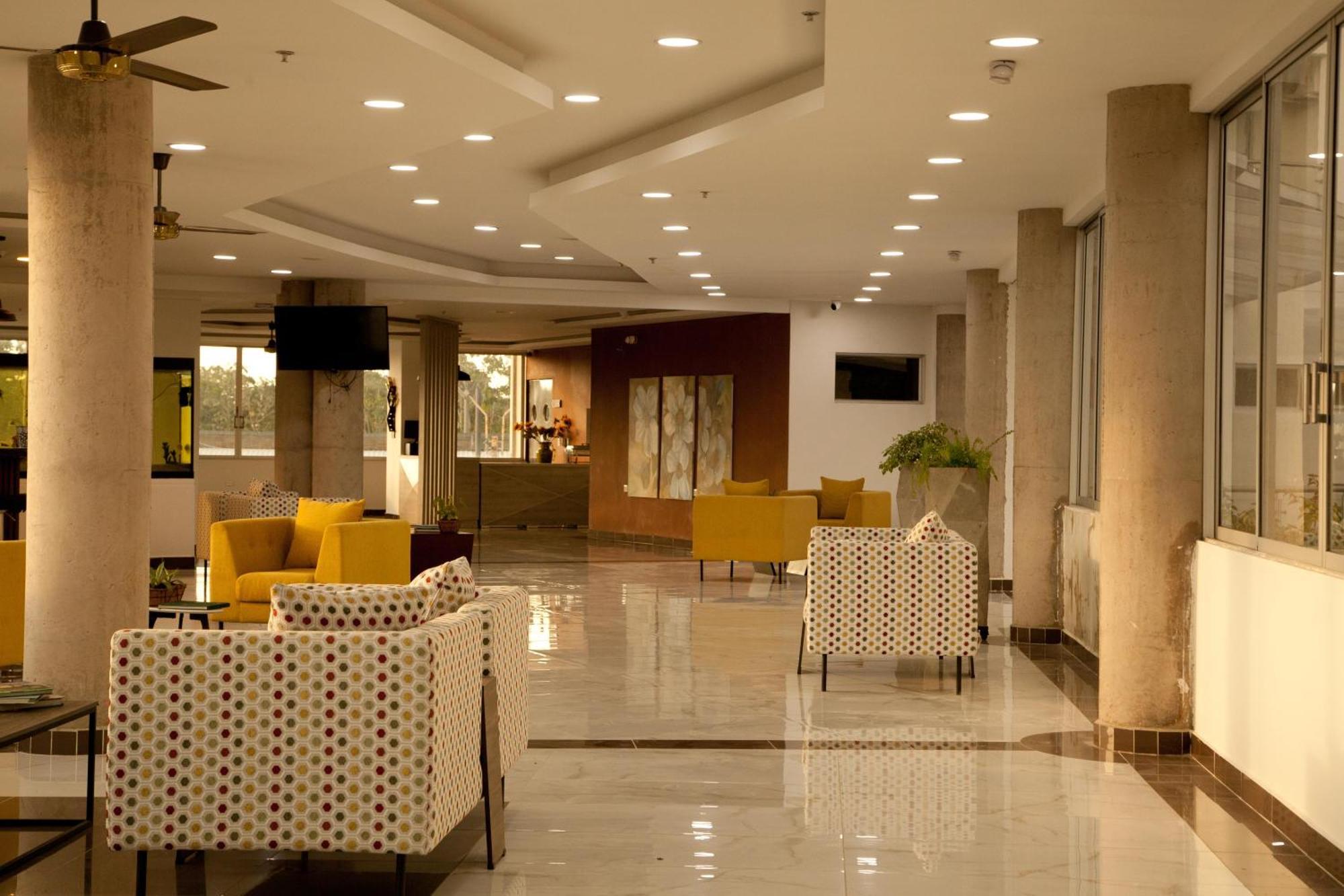 Hotel Santa Sofia Puerto Salgar